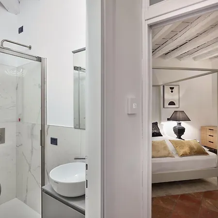 Silvia - Citta Alta Apartament *