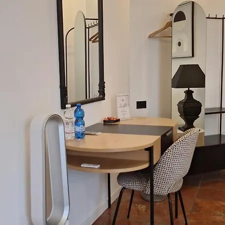 Silvia - Citta Alta Bergamo